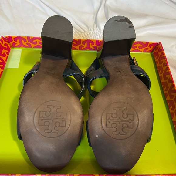 SOLD Tory Burch Fletcher Navy High Heel Sandal - Picture 2 of 7